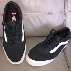 Vans Sneakers Youth Size 6 Women’s 8